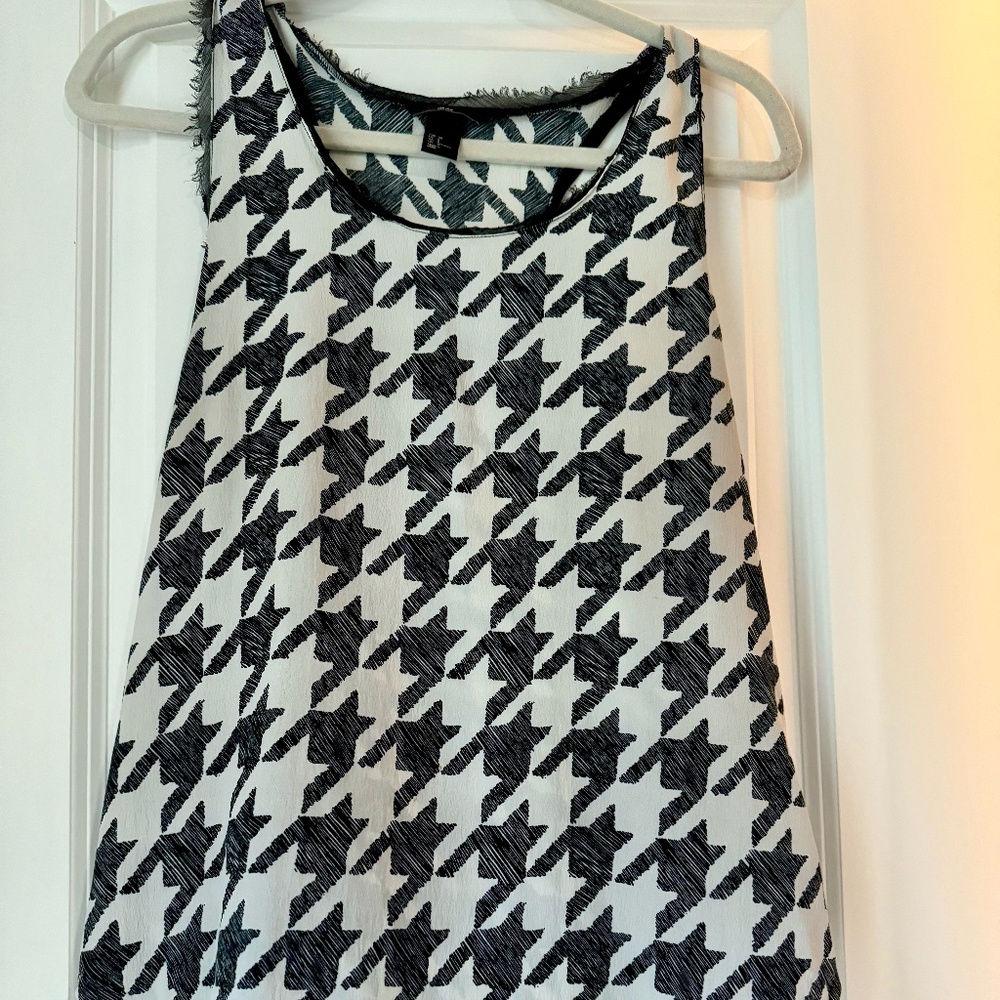 H & M Sleeveless Top